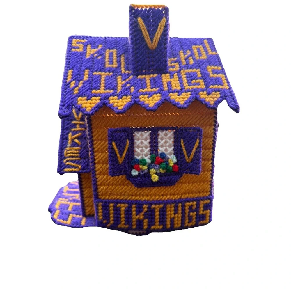 Minnesota Vikings Tissue Box Cover House Shaped RARE!